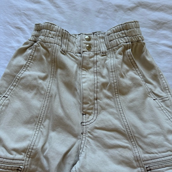 Urban Outfitters BDG High-Waisted Relaxed Skate Jean - Picture 2 of 9